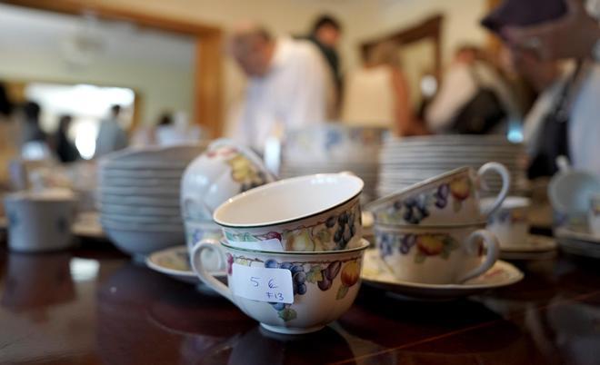 Mercadillo en una casa de lujo, organizado por La Moraleja Home.