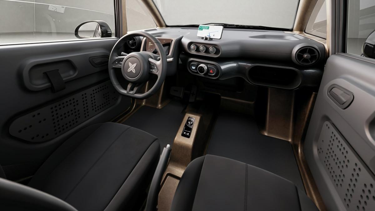 Interior del Liux Big