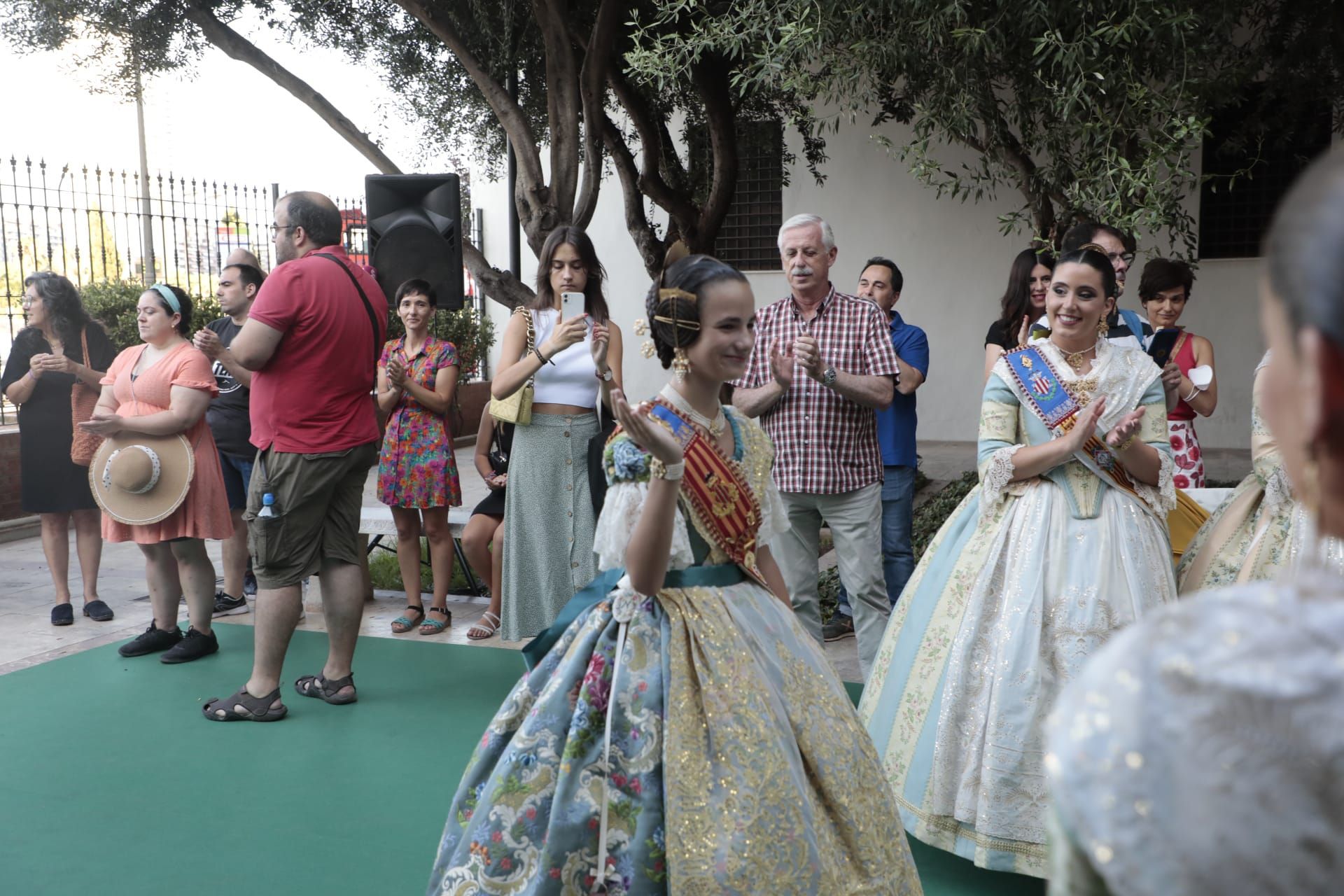 Así ha sido la entrega de los ninots indultats y el retrato de la fallera mayor al Museu Faller