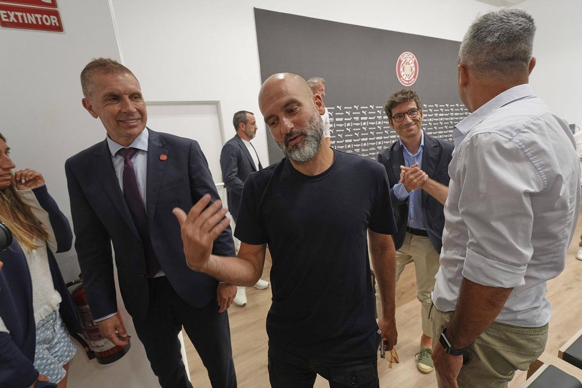 Les imatges de la presentació de Quique Álvarez Les imatges de la presentació de Quique Álvarez