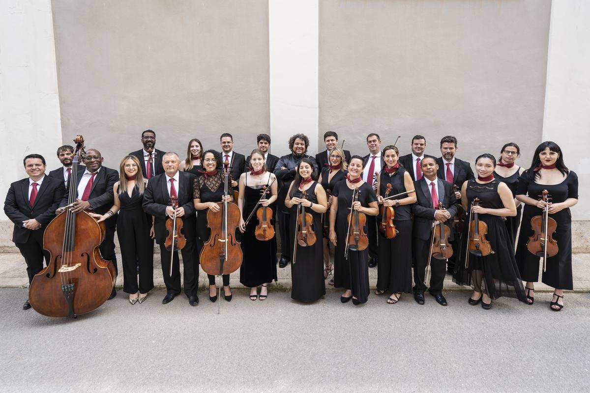 La Orquesta Virtuós Mediterrani.