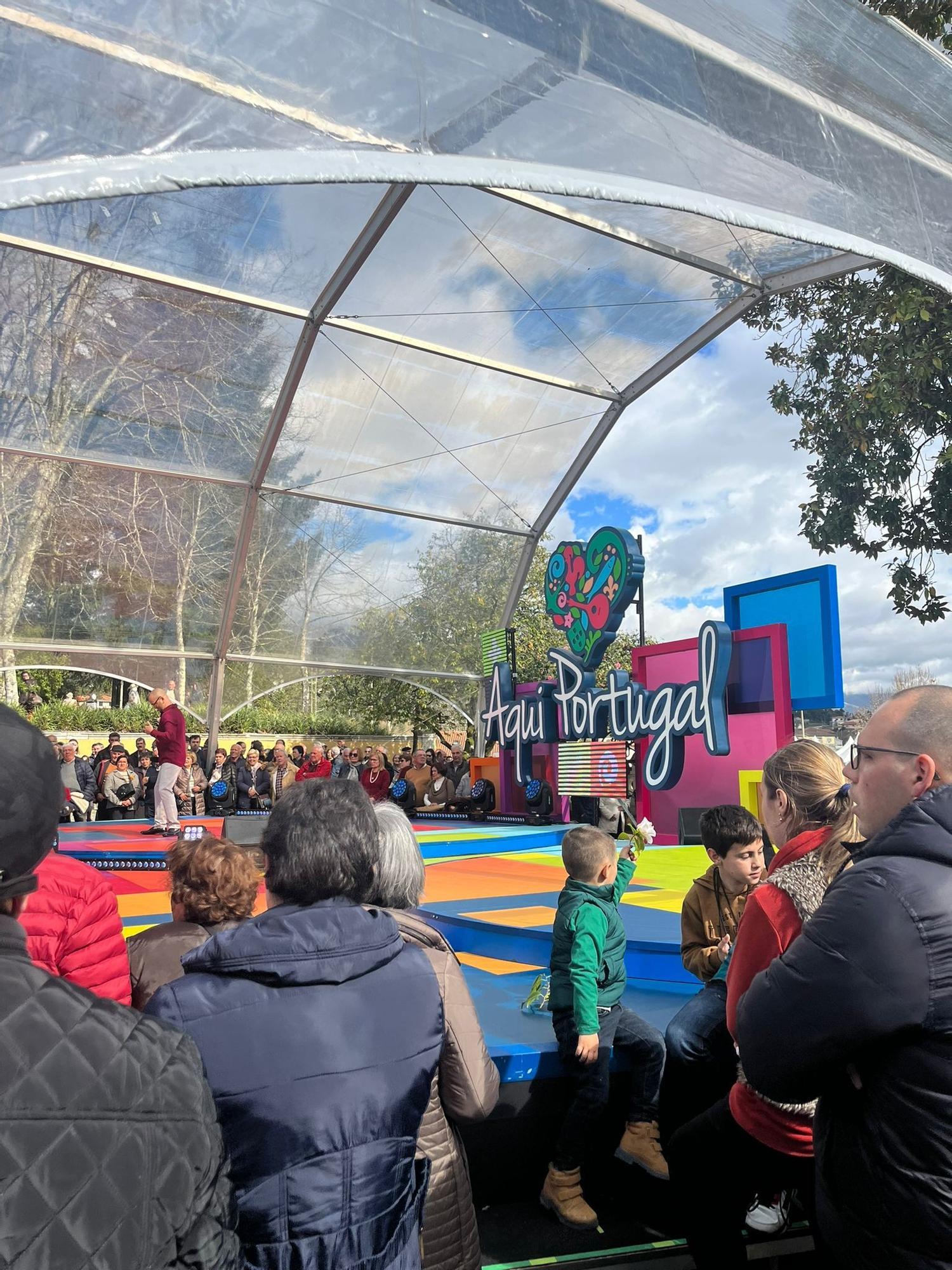 Cambados presumió de camelia en la feria de Celorico de Basto (Portugal).