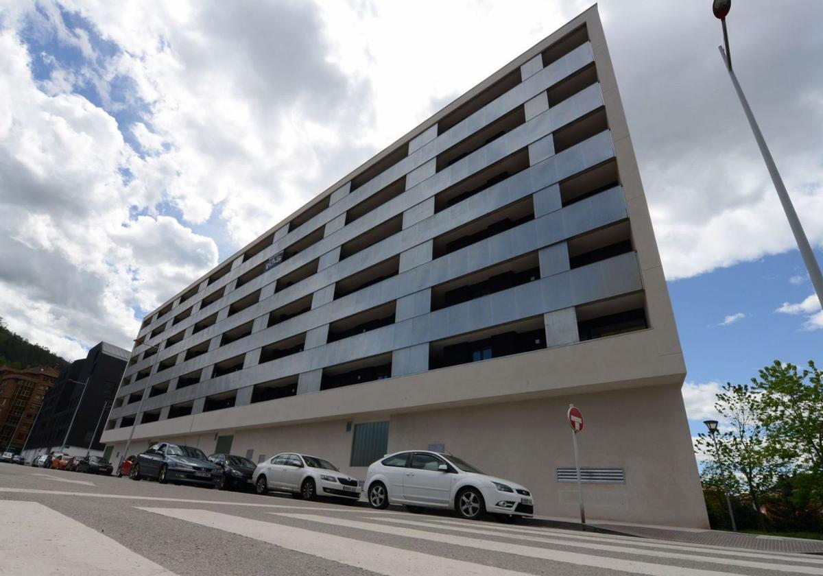 El edificio de pisos de alquiler de La Mayacina, la última promoción pública en adjudicarse. | LNE