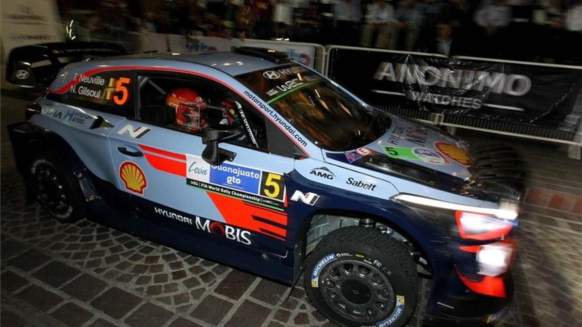 Neuville se impuso en la primera súper especial