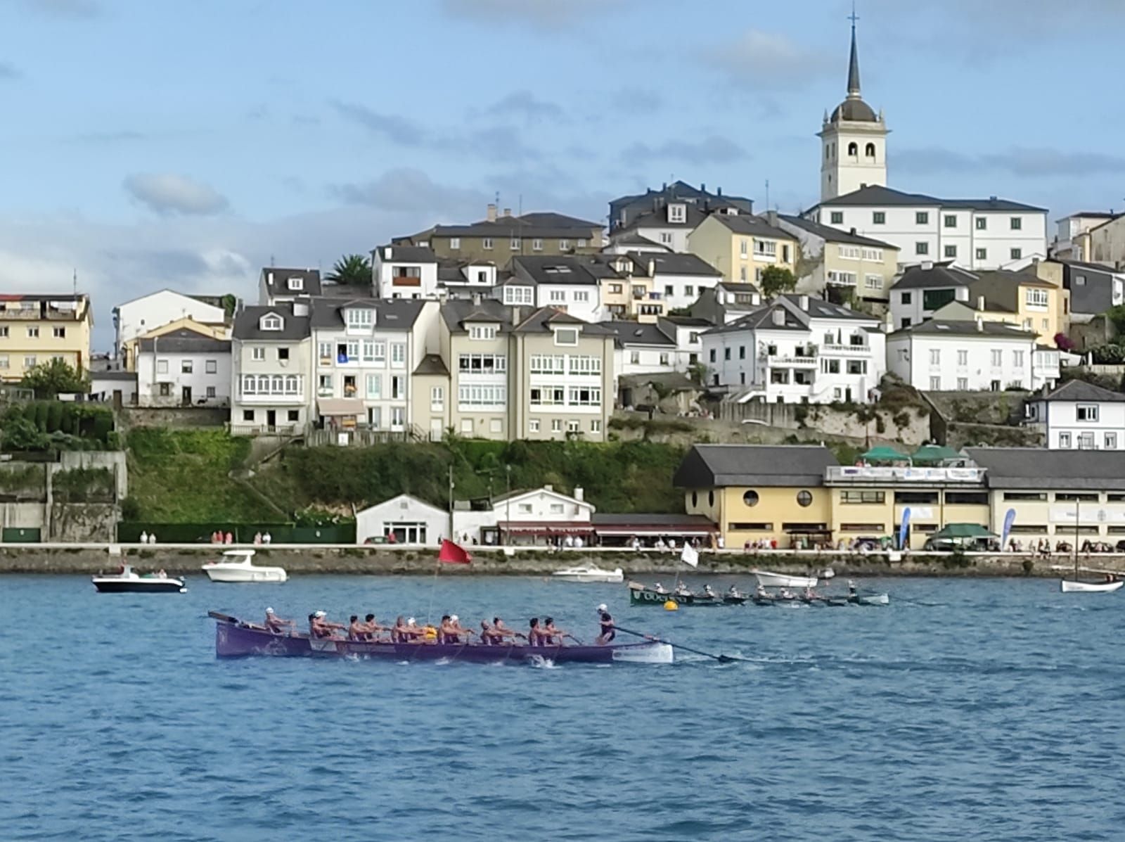 Castropol acoge la XXXIII Bandera Princesa de Asturias de Traineras