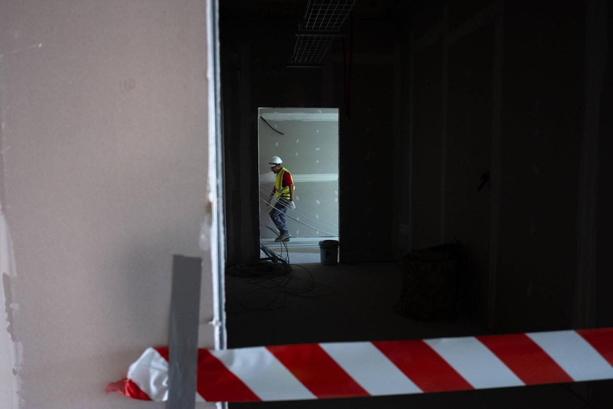 Las fotos del nuevo Hospital de Son Dureta: Visita al futuro centro sanitario de Mallorca en la última fase de su construcción Las fotos del nuevo Hospital de Son Dureta: Visita al futuro centro sanitario de Mallorca en la última fase de su construcción