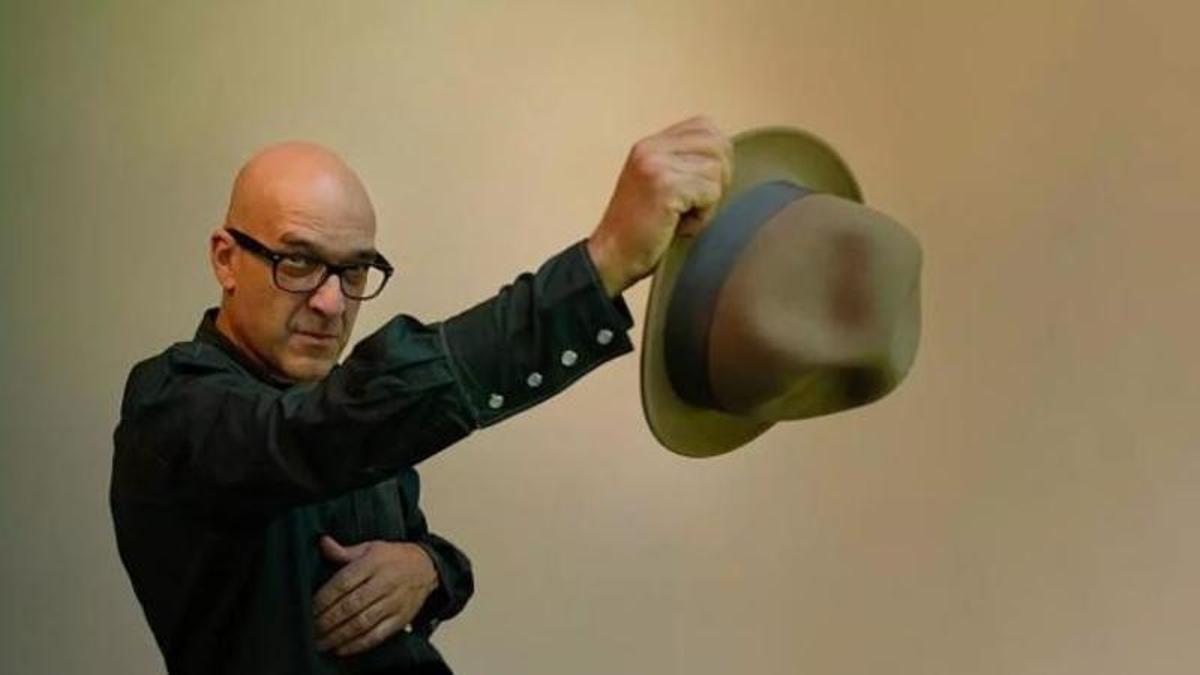 El músic Víctor Coyote