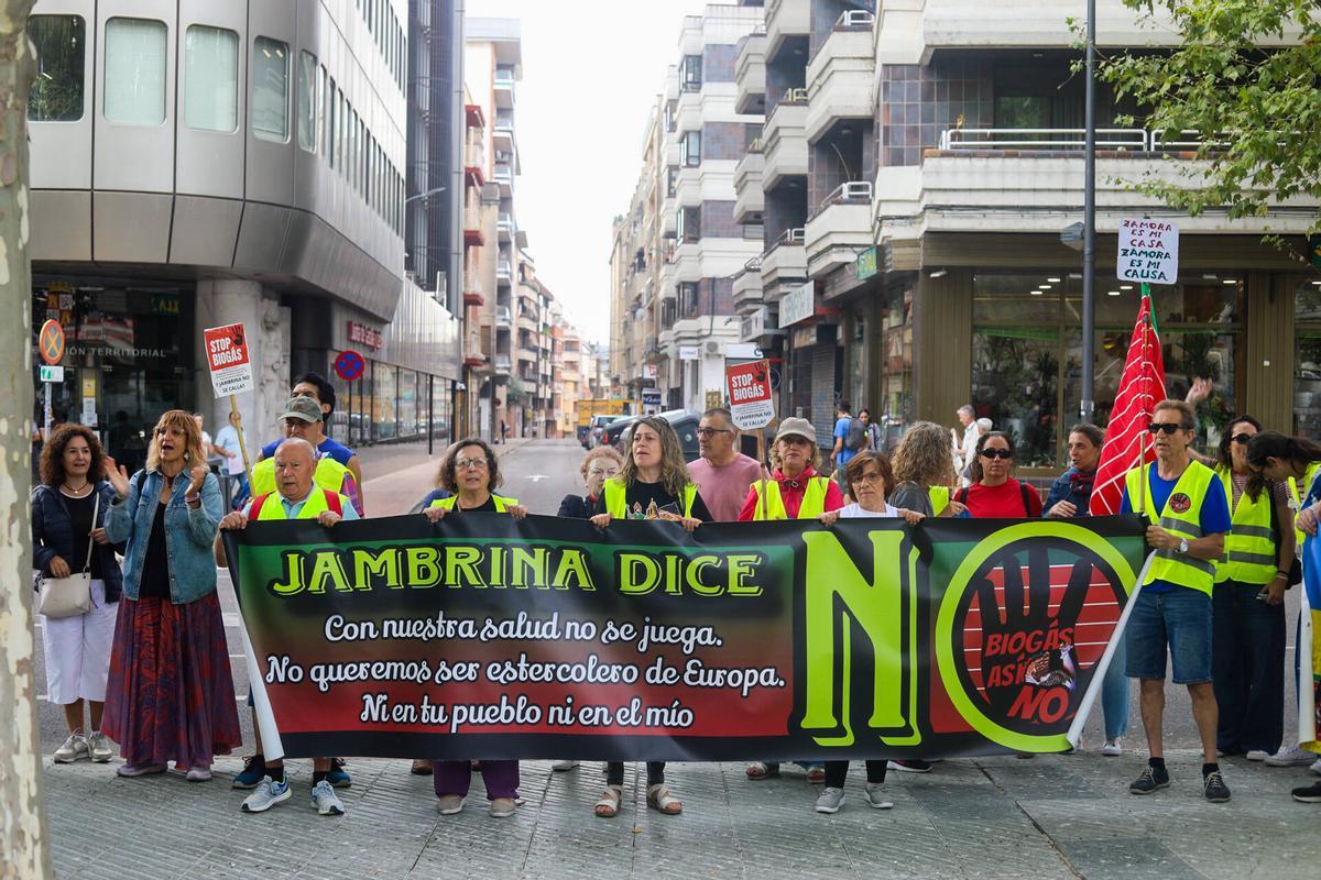Jambrina mantiene su negativa al biogás: "Que la Junta vea y oiga nuestro rechazo"