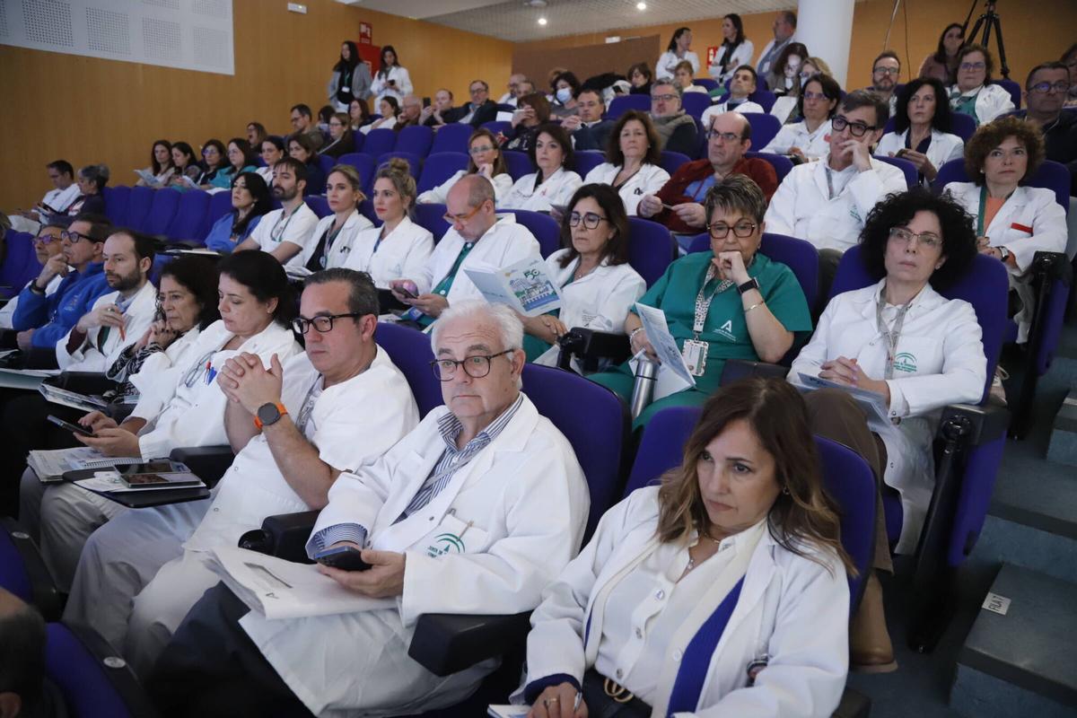 Personal del Reina Sofía asistente al acto.