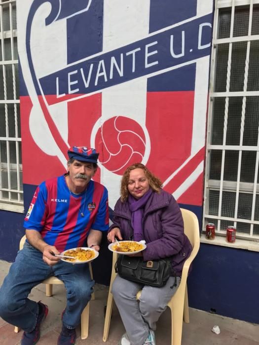 Aficionados del Levante, en la sede de la Delegaci