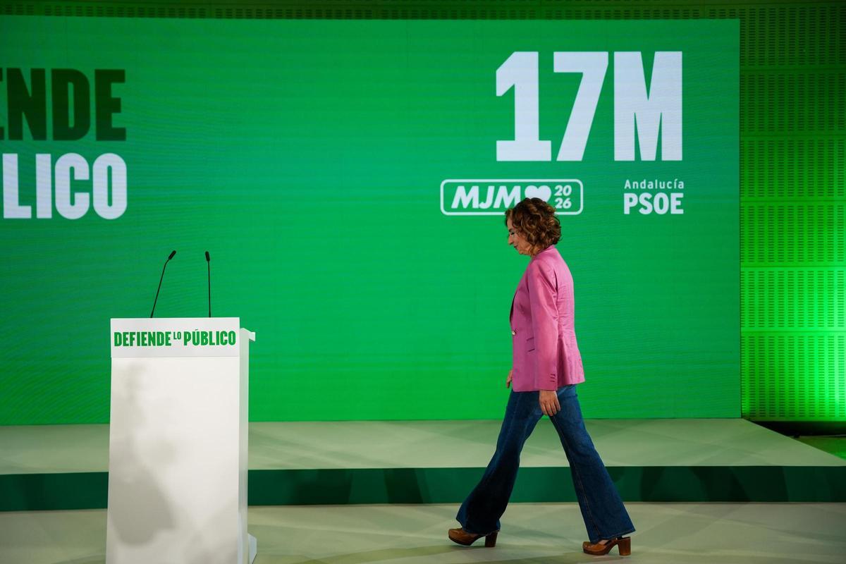 La candidata del PSOE a la presidencia de la Junta, María Jesús Montero, se dispone a valorar los resultados electorales del partido este domingo en Sevilla La candidata del PSOE a la presidencia de la Junta, María Jesús Montero, se dispone a valorar los resultados electorales del partido este domingo en Sevilla