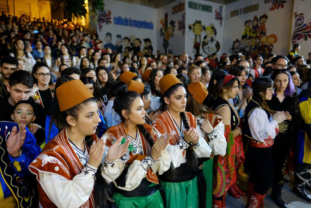 Miles de devotos festeros acompañaron al santo anacoreta en la sobria y tradicional Procesión