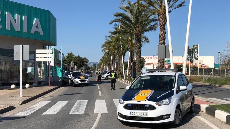 Siete denuncias en Dénia por hacer deporte y pasear fuera del horario permitido