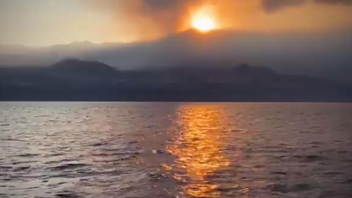 La erupción del volcán de La Palma, desde el mar