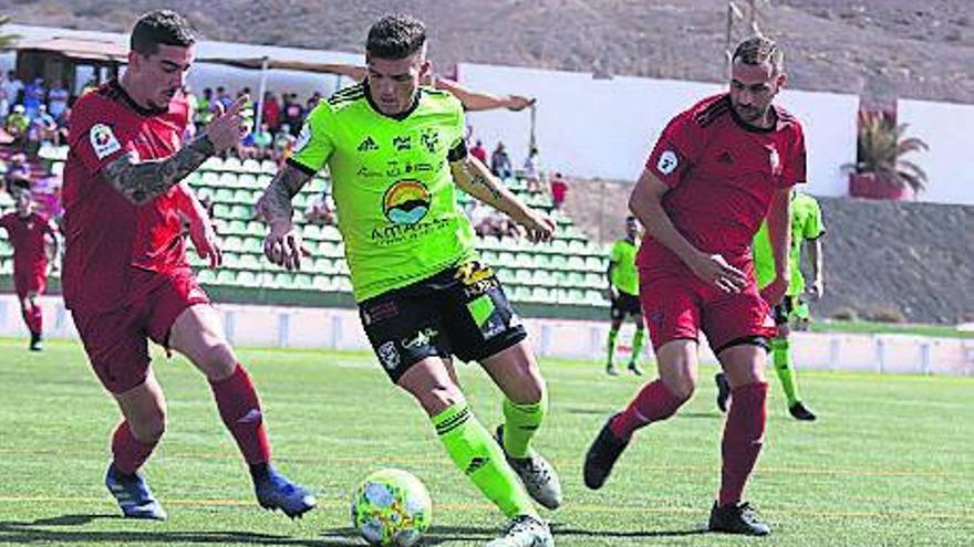 Una jugada del choque de Fuerteventura.