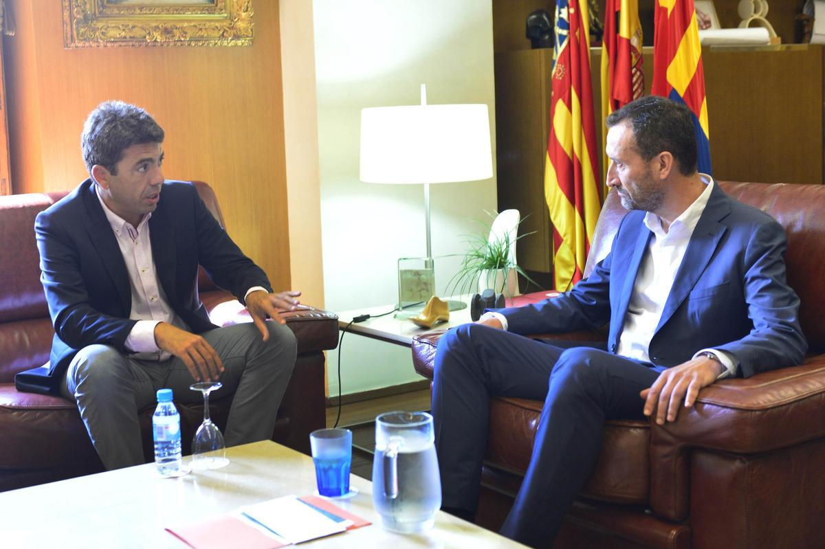 Mazón y González, en septiembre de 2019, en una reunión en Elche para abordar el futuro Palacio de Congresos