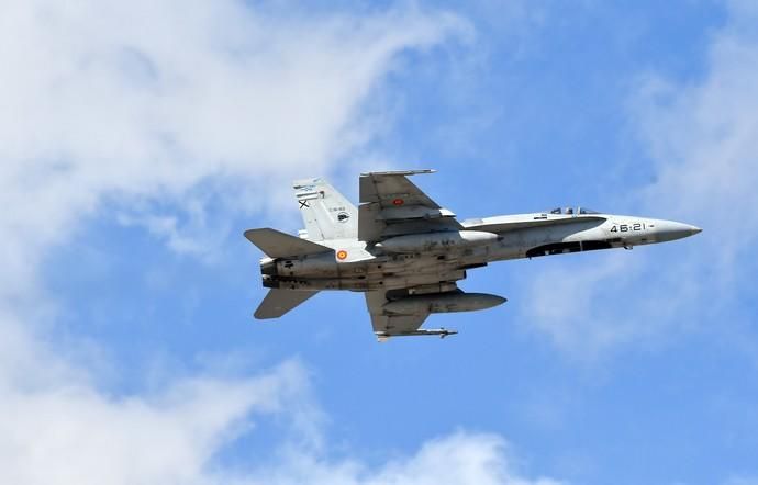 10/12/2019 TELDE.  El Mando Aéreo de Canarias celebra la festividad de Nuestra Señoara del Loreto, Patrona del Ejército del Aire, con imposición de condecoraciones, homenaje alos Caídos y Desfile.  Fotógrafa: YAIZA SOCORRO.  | 10/12/2019 | Fotógrafo: Yaiza Socorro