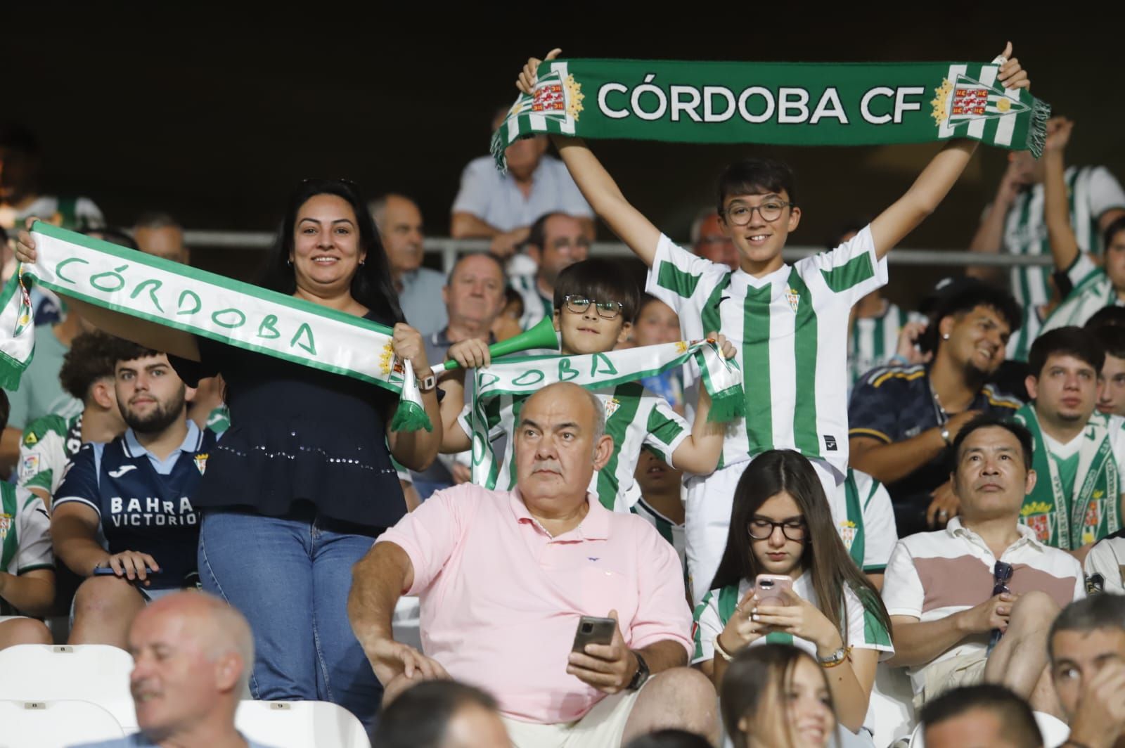 Córdoba CF-Racing de Santander | Las imágenes de la afición en El Arcángel