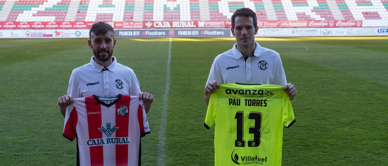 Jordan y Pau Torres, en su presentación como rojiblancos.