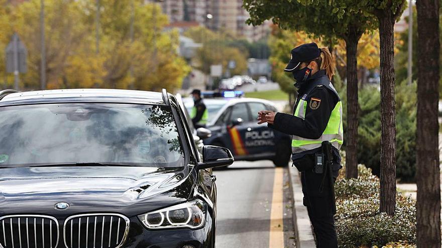 Control policial el segon dia de restriccions a Madrid.