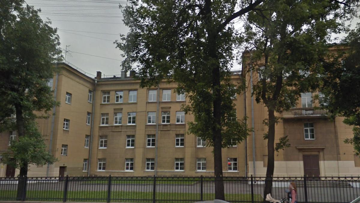 La «Casa número 9», el internado de Leningrado donde enseñó Valbuena.