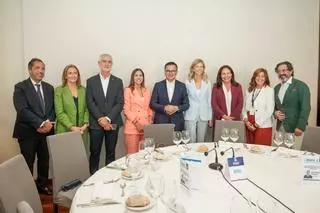 González reivindica la fortaleza del mercado laboral en Vigo