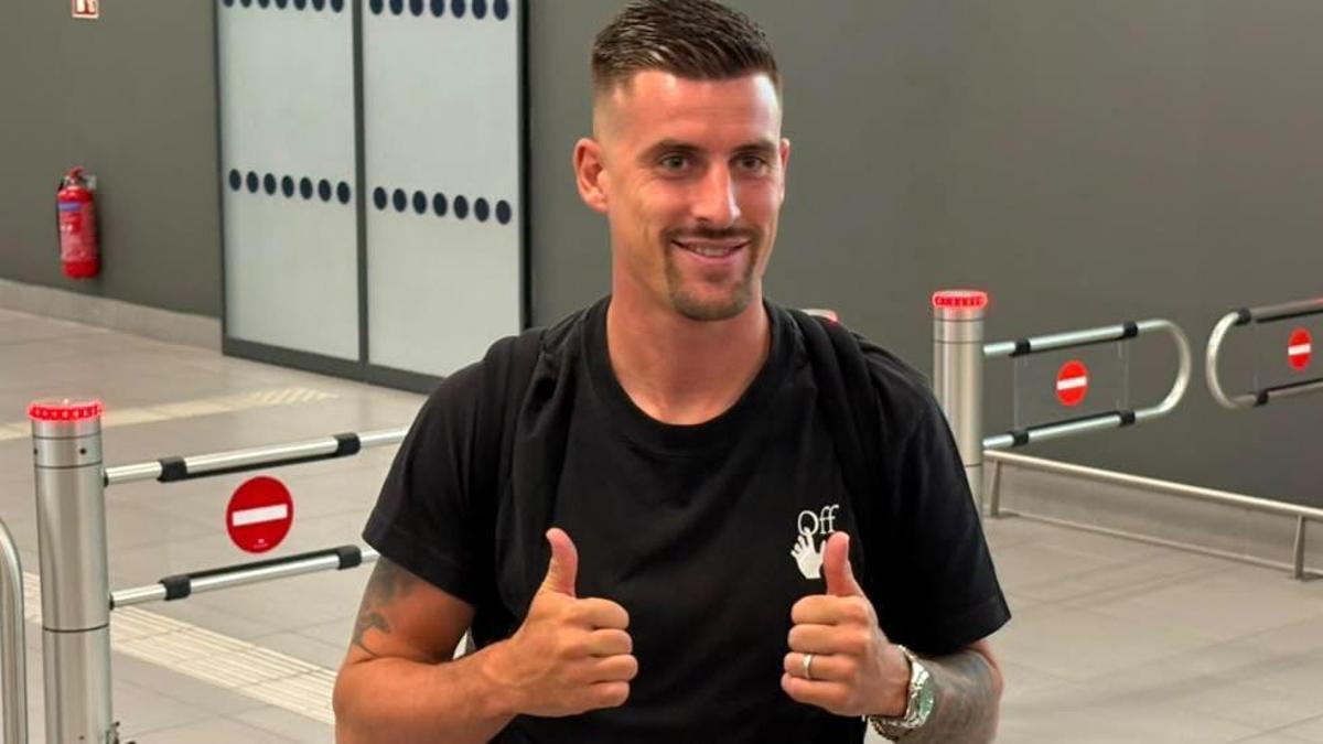 Santamaría aterriza en Grecia para firmar por el PAOK