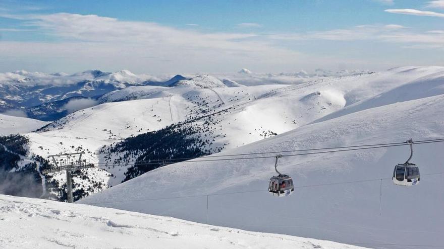 La Molina celebra aquesta temporada el 75è aniversari de la instal·lació del primer remuntador mecànic.