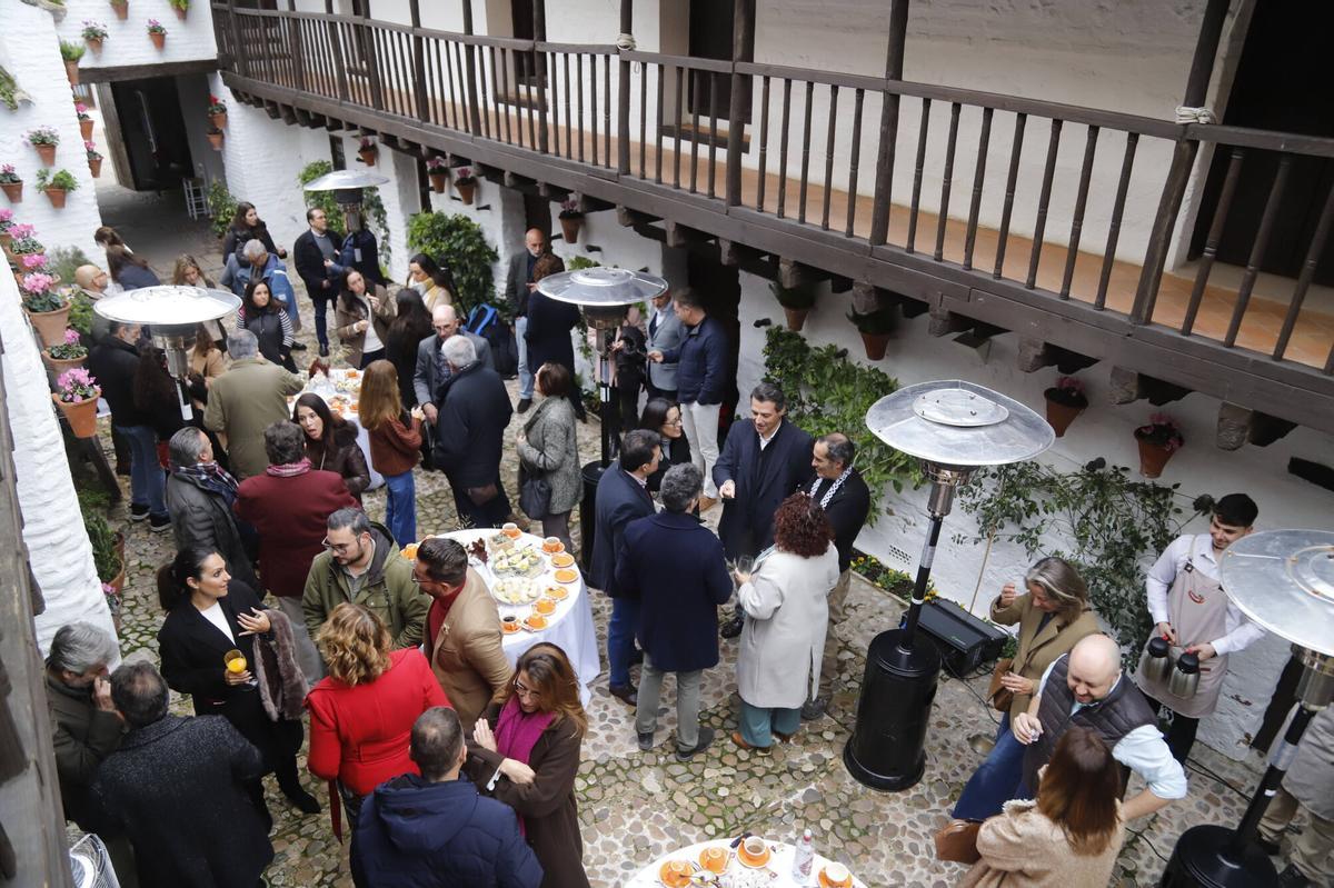 El Ayuntamiento de Córdoba celebra su desayuno de Navidad