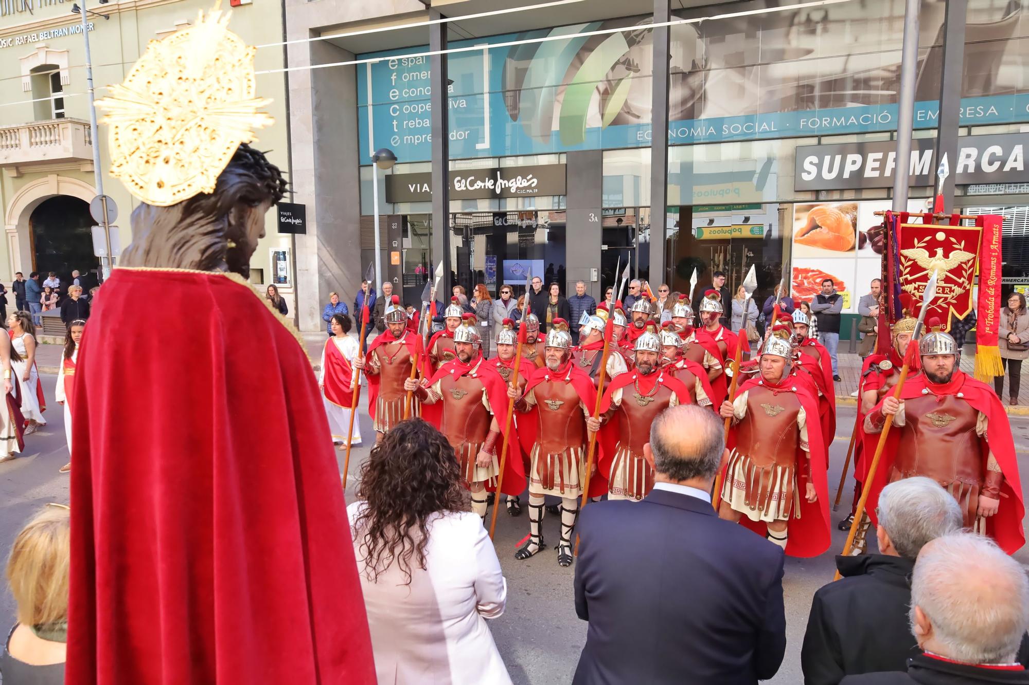 Rememora el IV Encuentro de guardias romanas y armados de Vila-real en imágenes