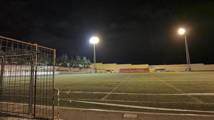 El infierno de tres árbitras en un vestuario de Gran Canaria: &#039;¡Abran la puerta zorras, las vamos a reventar!&#039;
