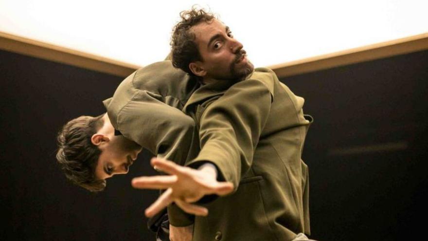 El Teatre Principal acoge el espectáculo  ‘Los perros’, de Led Silhouette y Marcos Morau