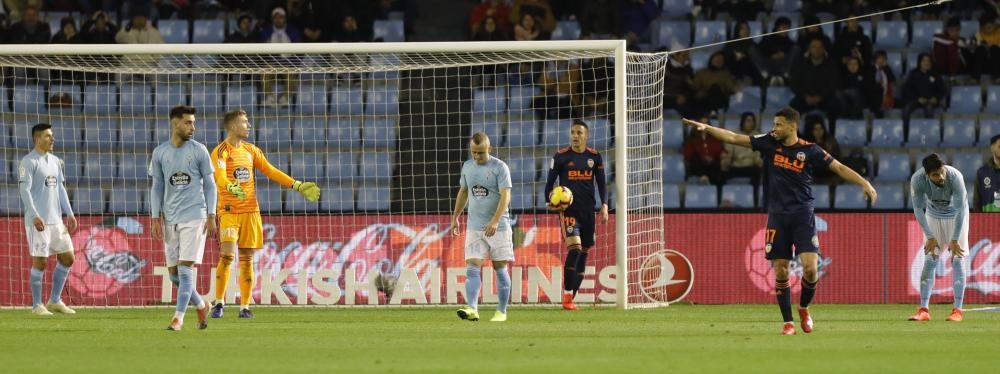 Las mejores imágenes de la derrota del equipo de Miguel Cardoso ante los valencianistas.