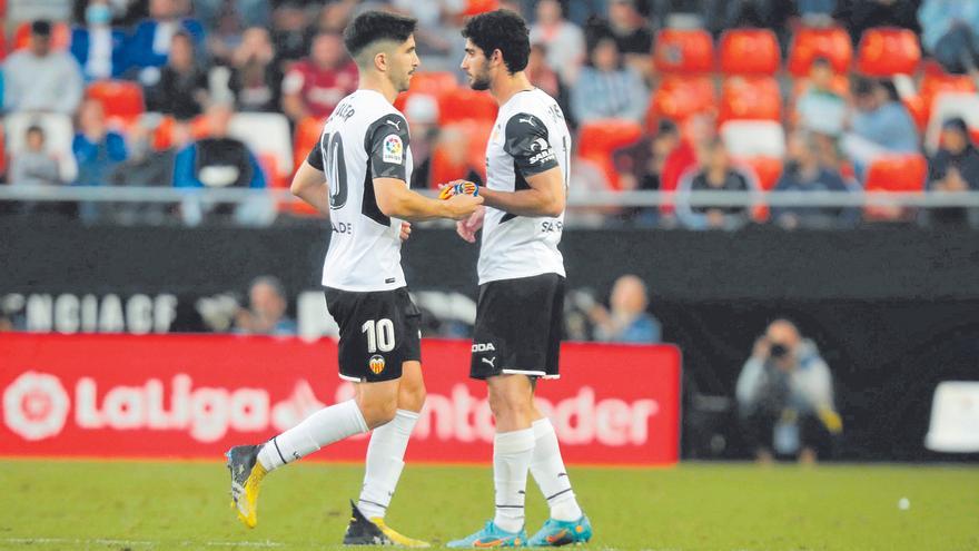 Es esta la camiseta del Centenario del Valencia CF? - Superdeporte