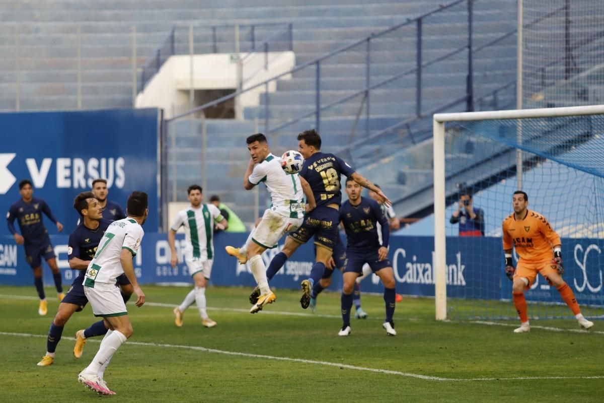 Las imágenes del UCAM Murcia-Córdoba CF