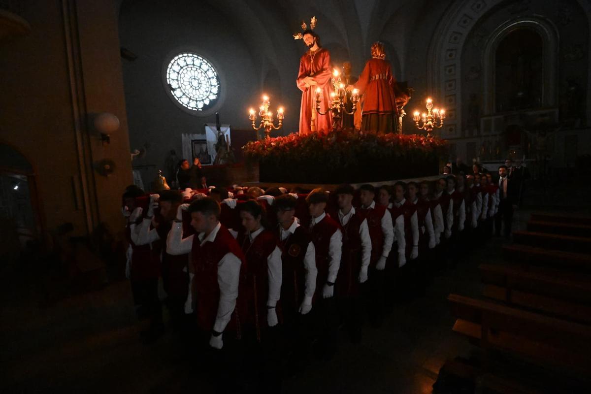 Así salen los pasos de Semana Santa este lunes en Elche