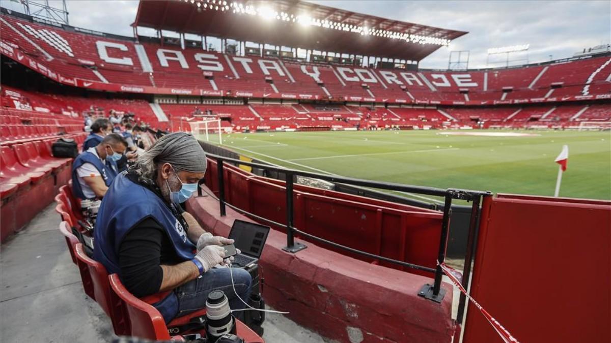 Imagen del Estadio Ramón Sánchez Pizjuán sin público por la pandemia.