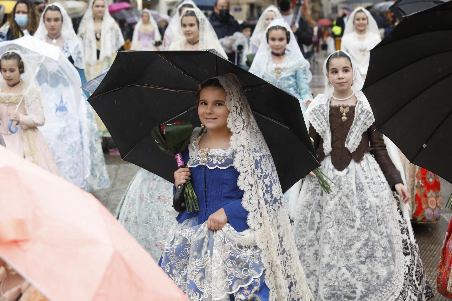 Búscate en el primer día de ofrenda por la calle Quart (entre las 18:00 a las 19:00 horas)