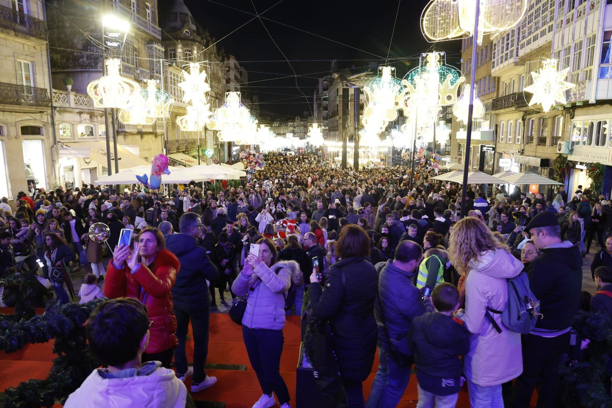 Vigo repite escenario: cae la noche y vuelven los atascos