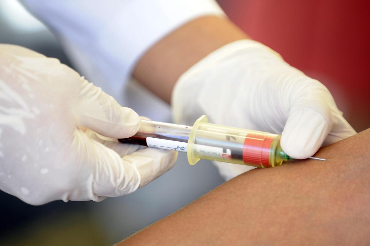 Els hospitals activen cribratges del VIH a les urgències per detectar els casos sense diagnosticar