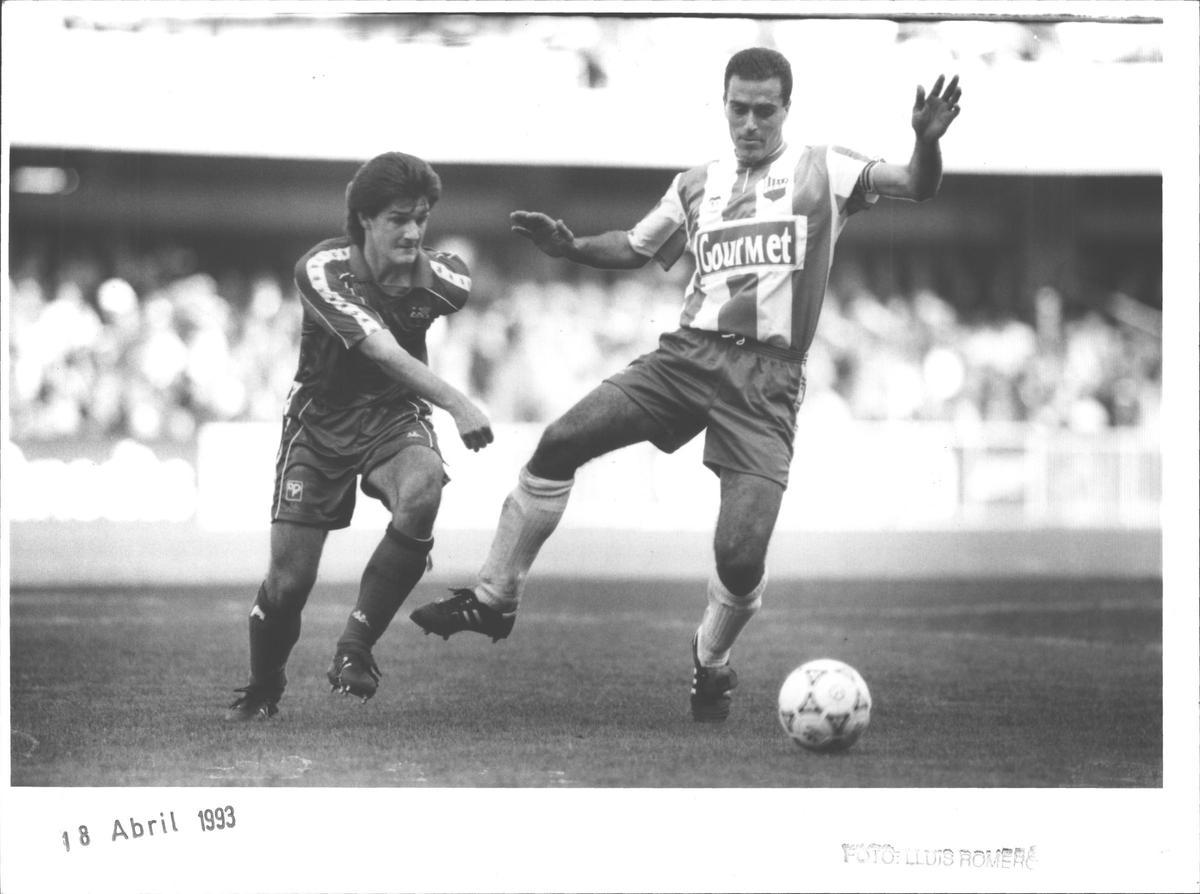 Una disputa entre Duran i Jon Bakero (Barça B) en un Barça B-Figueres del 1993