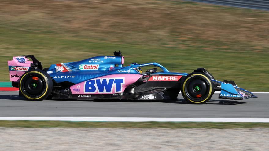 Así rueda Fernando Alonso con su nuevo Alpine A522 en Montmeló