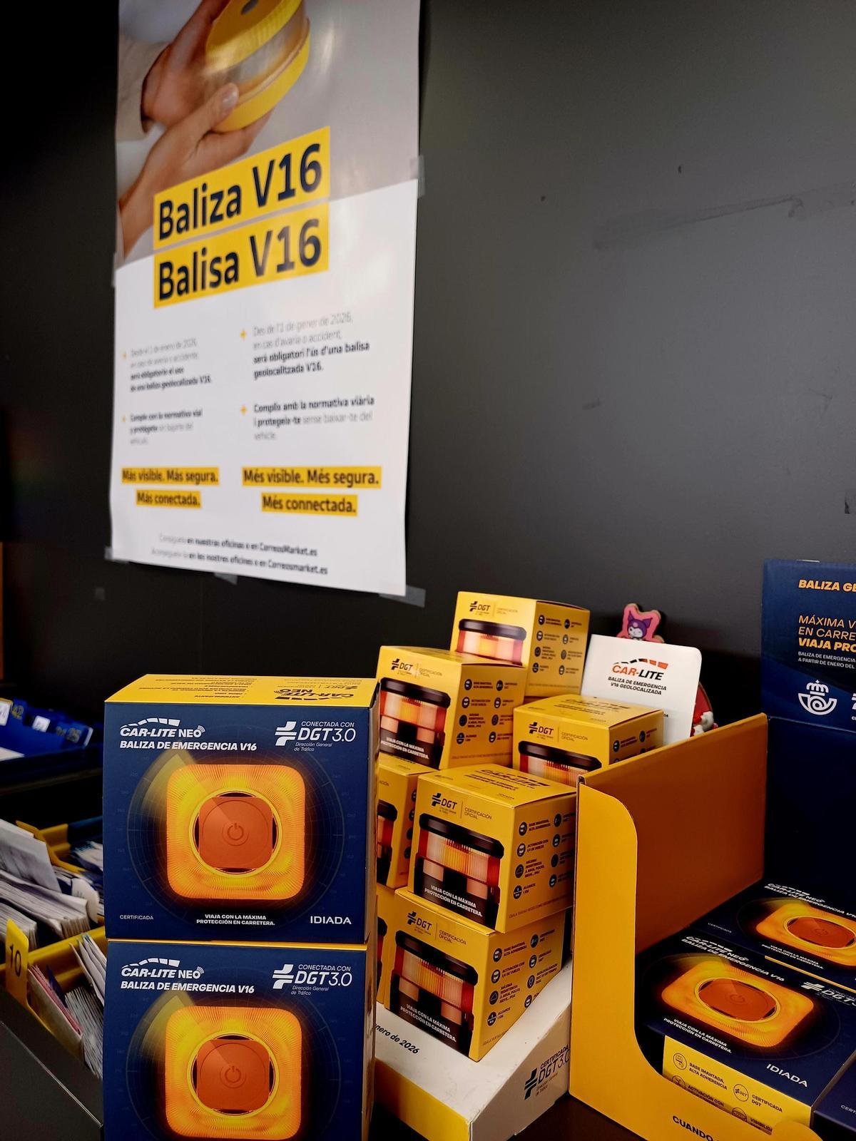 La baliza V16 se puede comprar en las oficinas de Correos