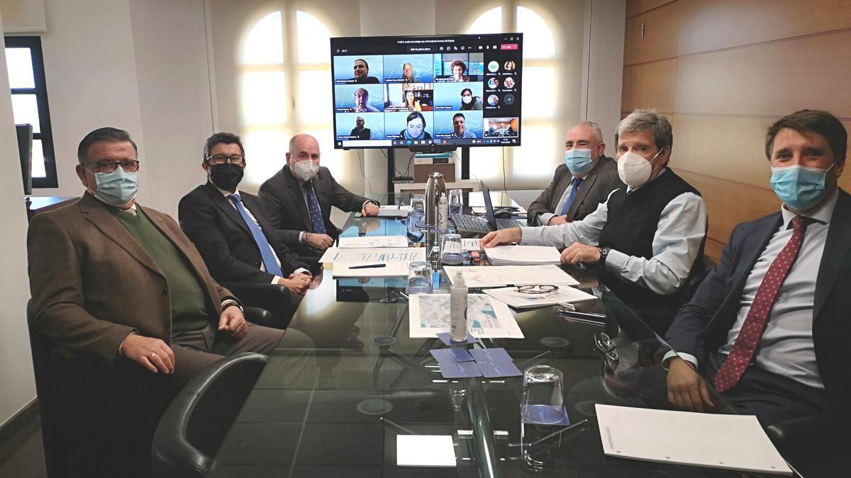 Un momento de la reunión en la sede de la APV