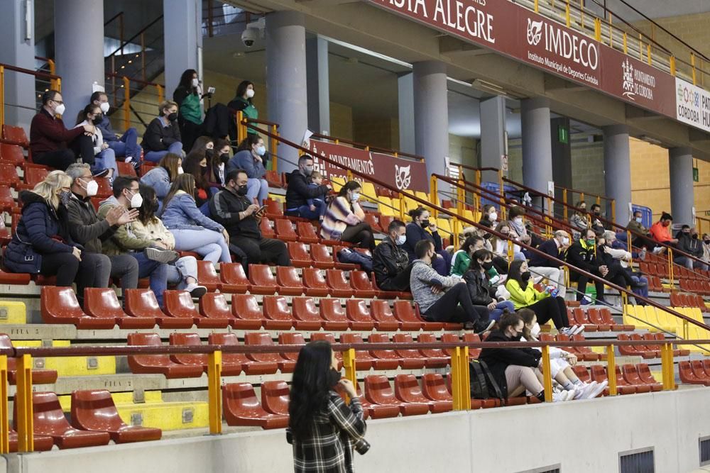 En imágenes el Deportivo Córdoba futsal UD La Cruz