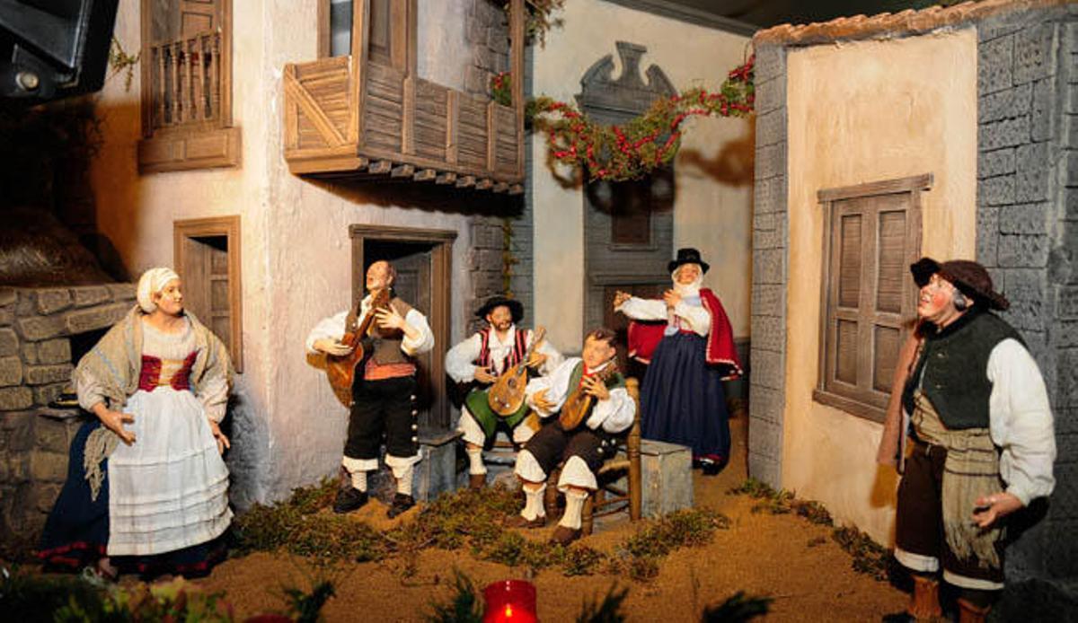 Puga anuncia los primeros beneficios de Hiperdino en la última década