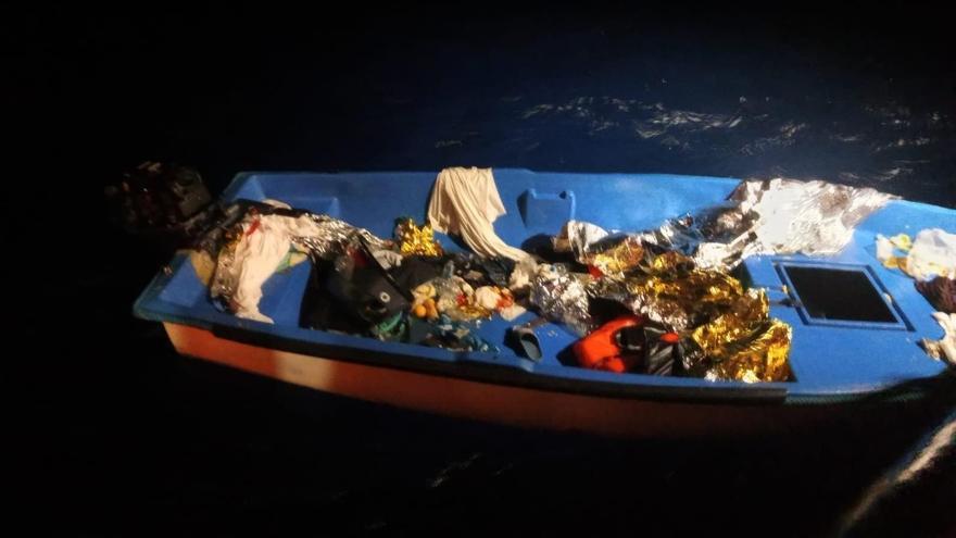 Mueren 17 personas tratando de llegar en patera a Mallorca tras 15 días a la deriva