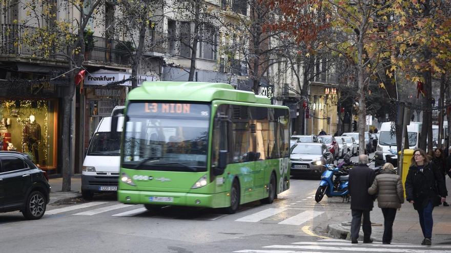 La rebaixa del 50% dels títols T10 i TMes del bus urbà de Manresa es mantindrà fins a finals d&#039;any