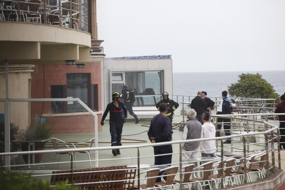 Incendio en la sauna del real Club de Regatas