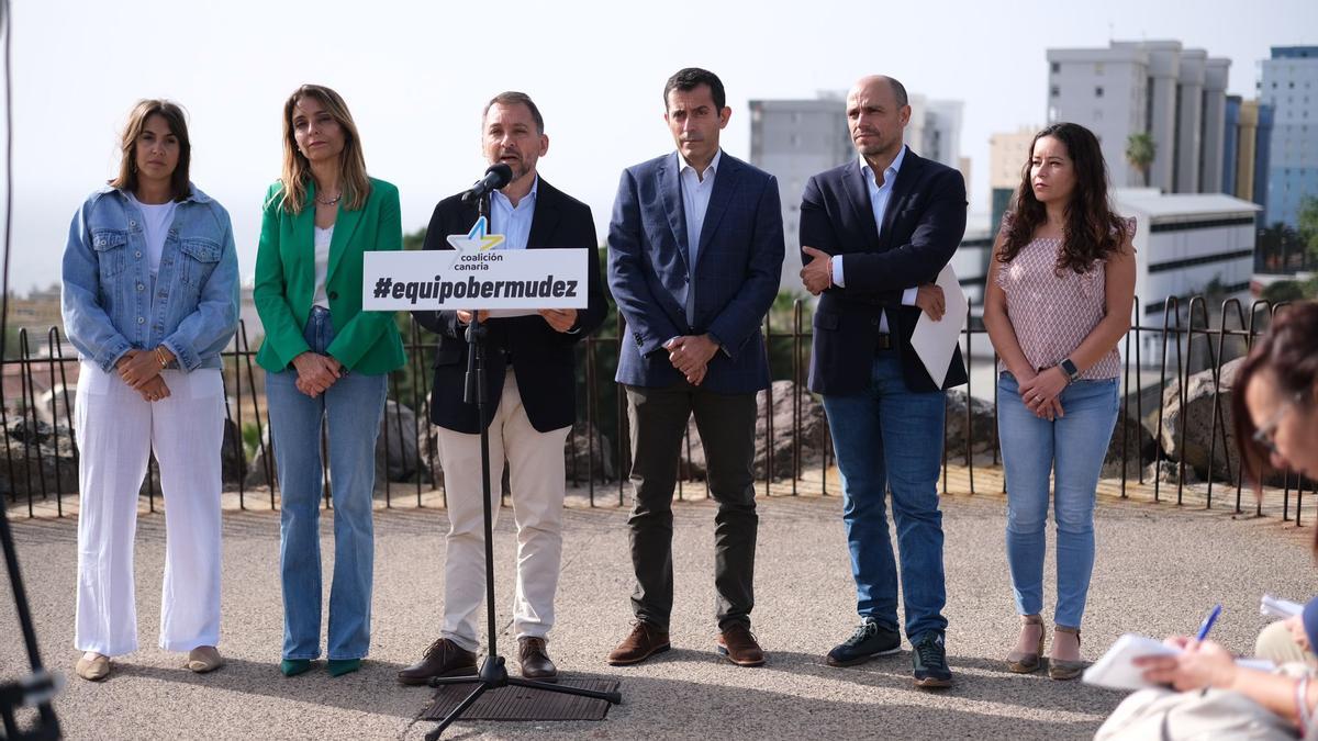 El candidato de CC a la Alcaldía de Santa Cruz presenta sus propuestas en materia de Vivienda.